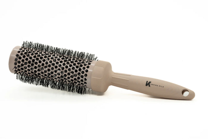 Brosse ronde Kevin Kyle